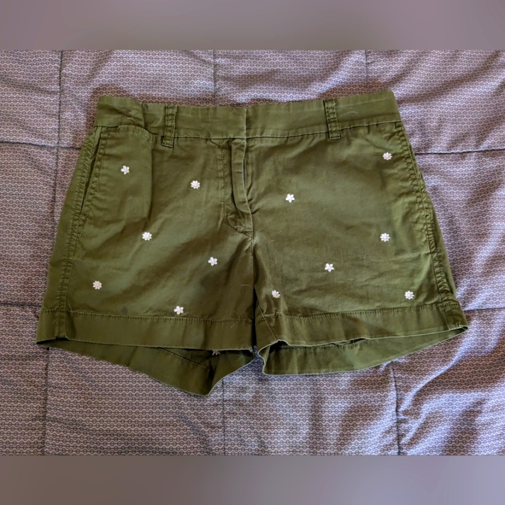 J Crew chino green daisy shorts